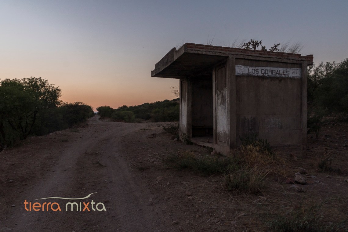 Corrales - Tepehuanes - Los pueblos del tren VII - Tierra Mixta - Cristian Herrera (1)
